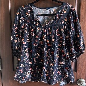 Old Navy Dark Floral Puff Sleeve Blouse